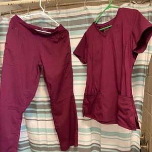 Purple label yoga by healing hands medium petite scrub set